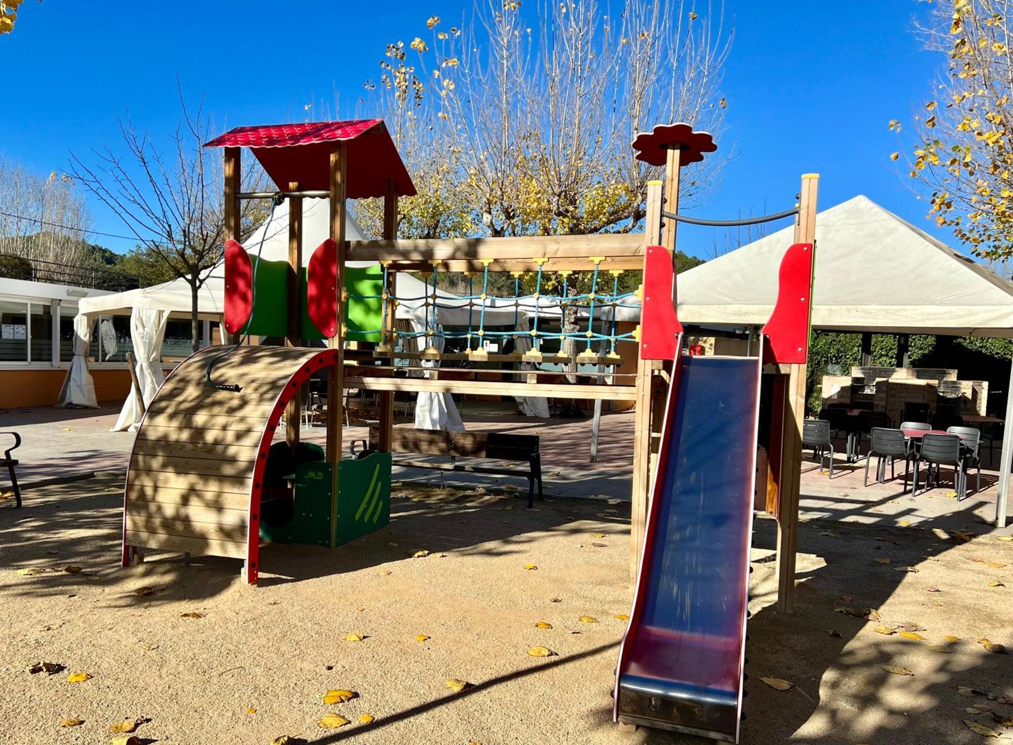 Camping Bungalow El Llac De Banyoles Porqueres エクステリア 写真