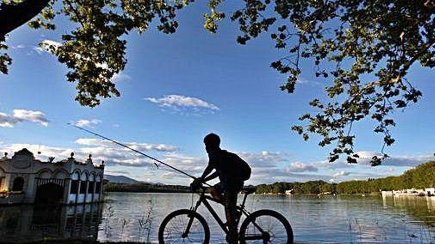 Camping Bungalow El Llac De Banyoles Porqueres エクステリア 写真
