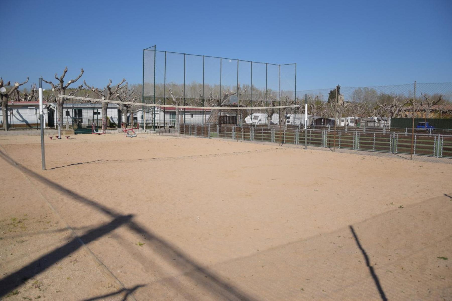 Camping Bungalow El Llac De Banyoles Porqueres エクステリア 写真