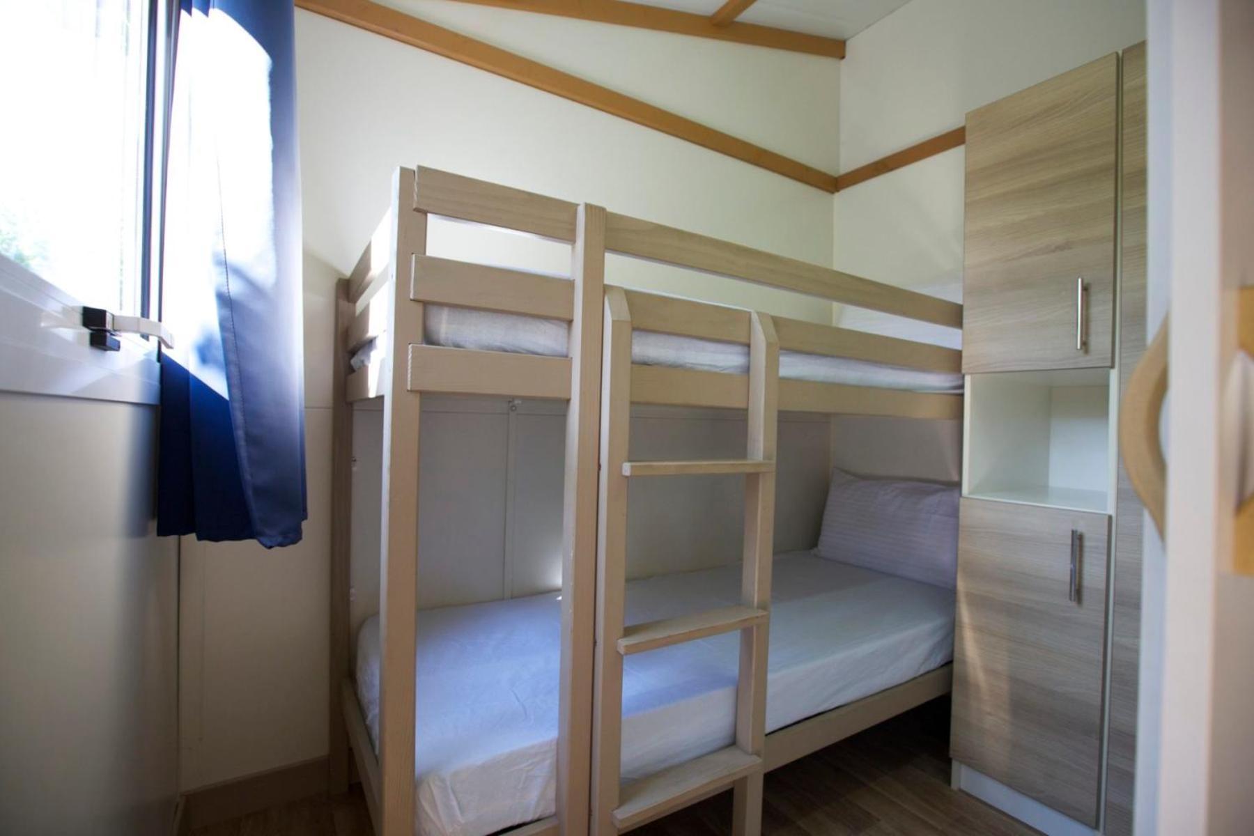 Camping Bungalow El Llac De Banyoles Porqueres 部屋 写真